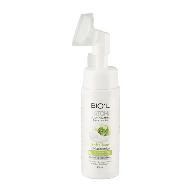فوم شستشوی صورت بیول مدل Matcha & Niacinamide حجم 200 میلی‌لیتر – پاک‌کننده عمقی و کنترل‌کننده چربی پوست