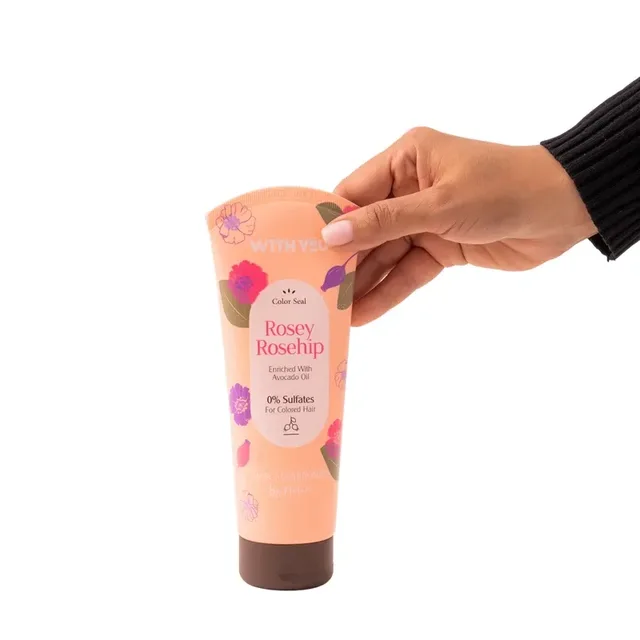 نرمکننده مو ویت یو مدل Rosey Rosehip مناسب موهای رنگ شده حجم 200 میلیلیتر، تصویر شماره 4