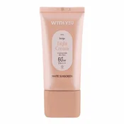کرم ضد آفتاب کرمی رنگی ویت یو SPF 60 مدل بژ روشن حجم 50 میلی‌لیتر